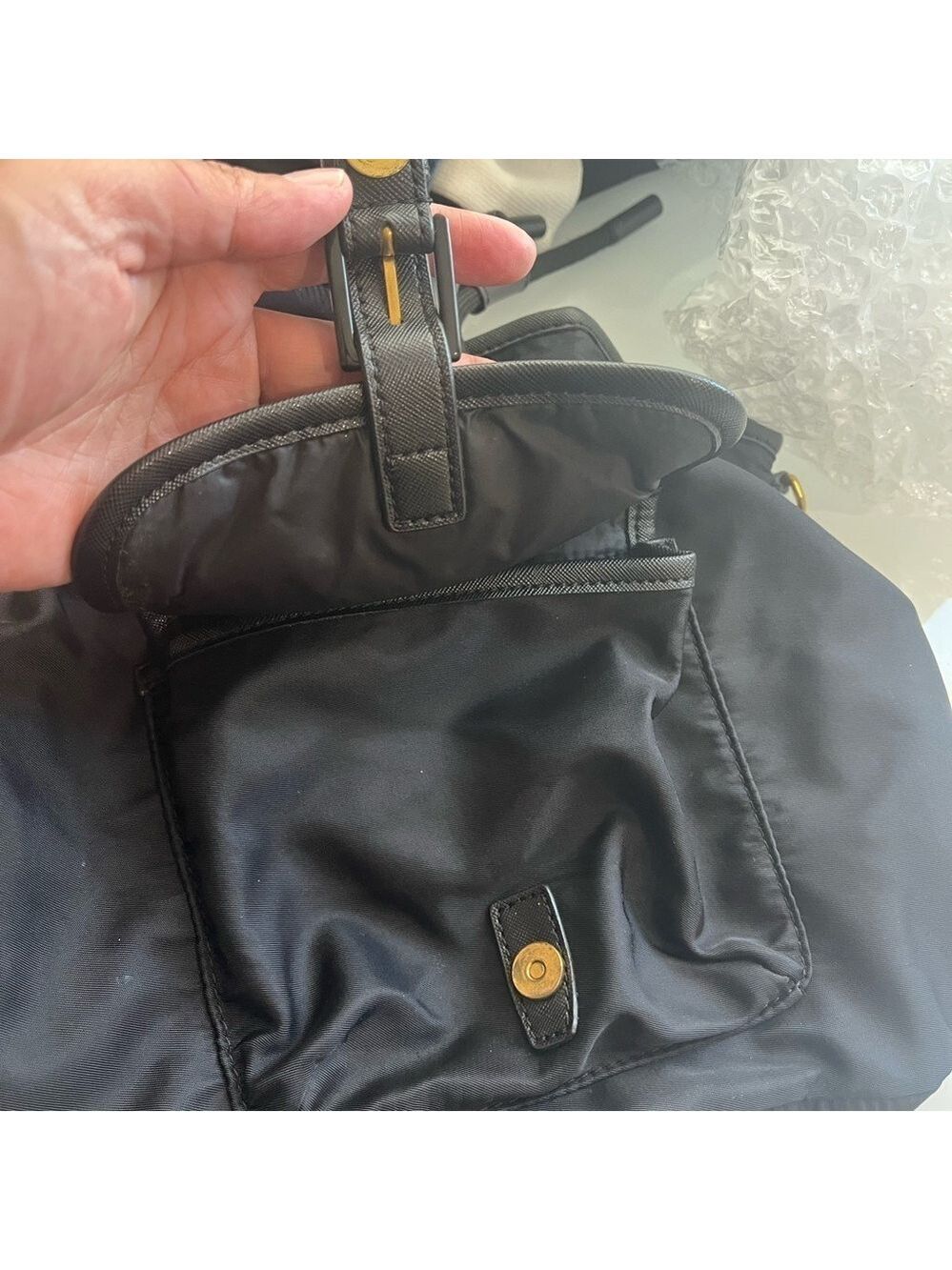 TORY BURCH SCOUT SMALL BLACK NYLON DRAWSTRING BUCKET - Picture 11 of 13